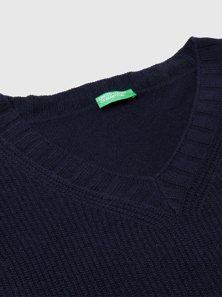 V NECK SWEATER L/S Women image number 7